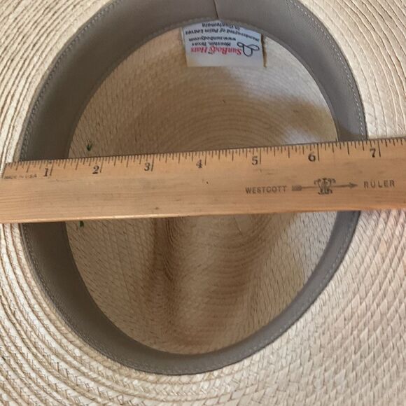 Woman’s  Straw Cowboy  Hat - Picture 7 of 9